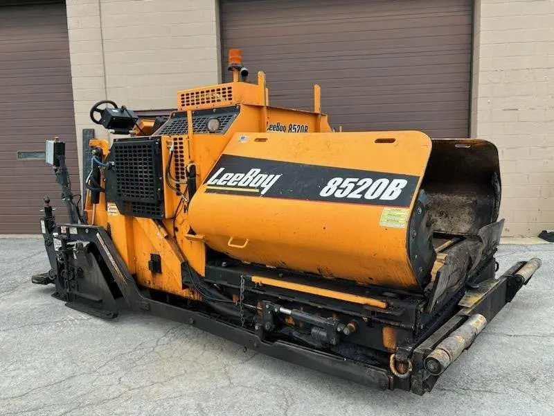 2020 Leeboy 8520B