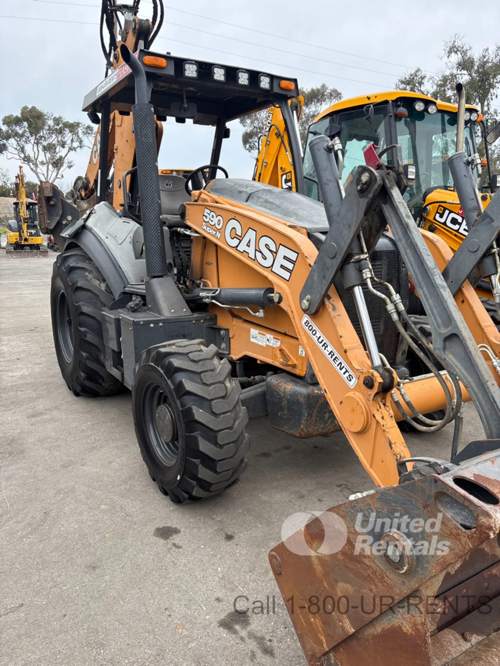 2019 Case 590SN