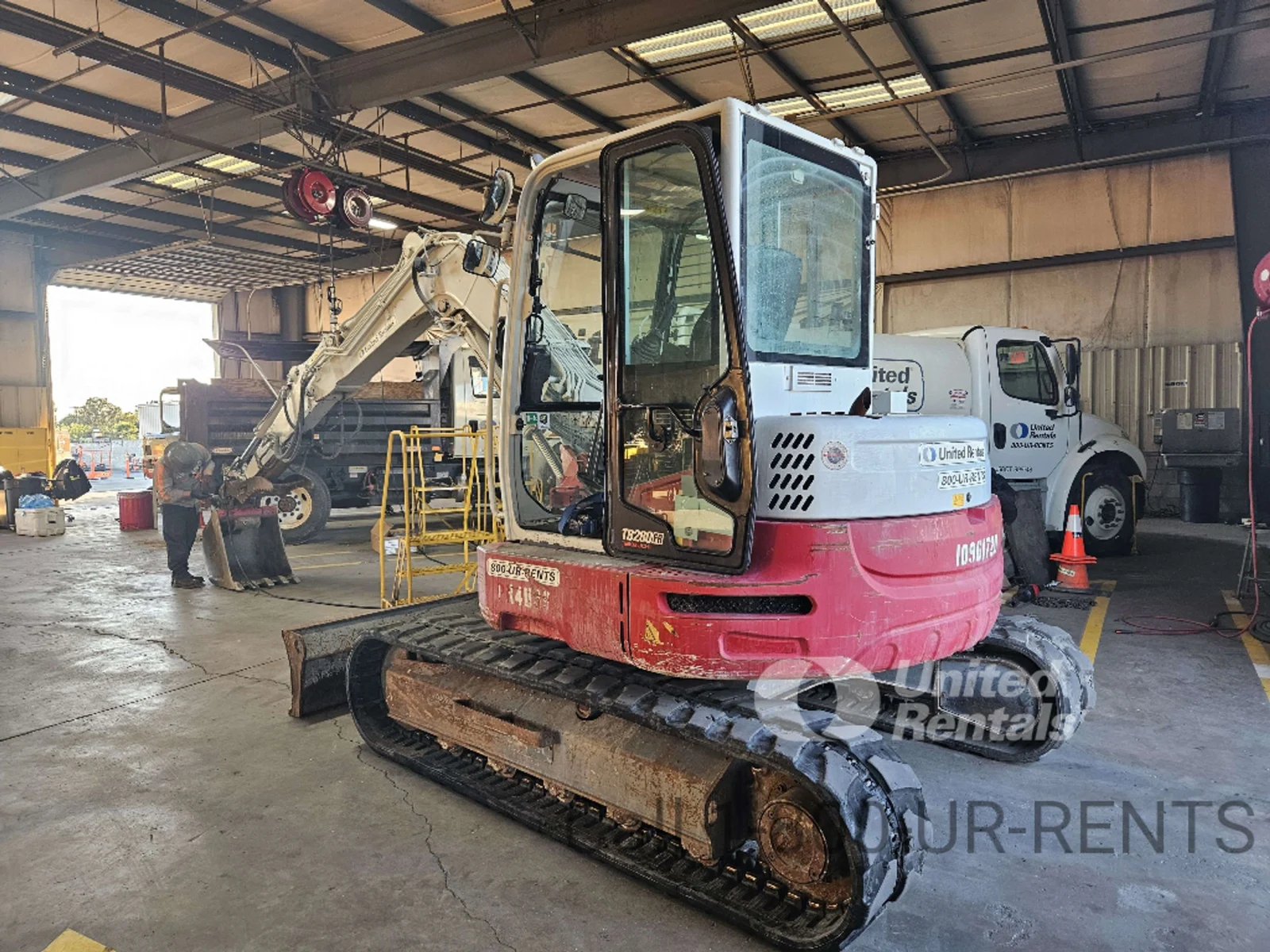 2019 Takeuchi TB280FR