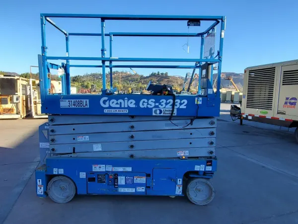 2016 Genie GS-3232