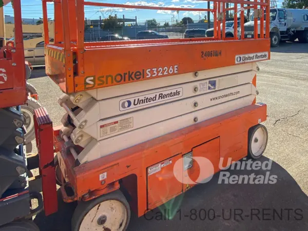2019 Snorkel S3226E