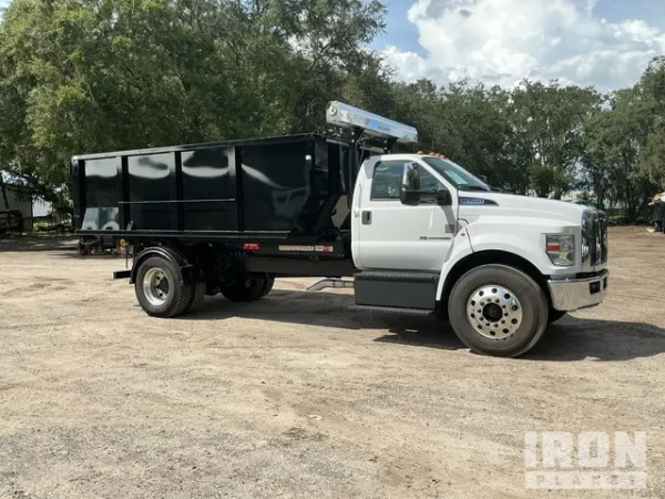 2019 Ford F-750