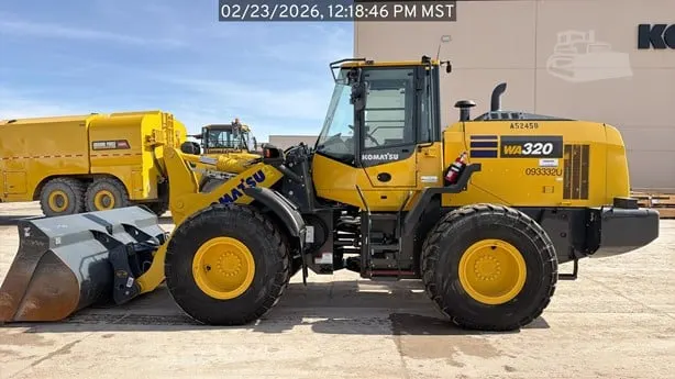 2026 Komatsu WA320-8