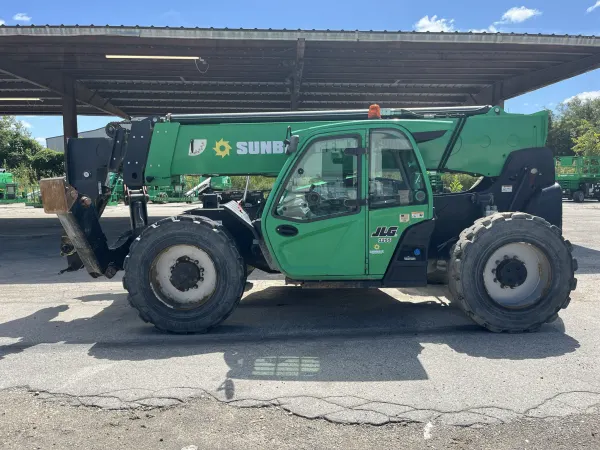2018 JLG 1255