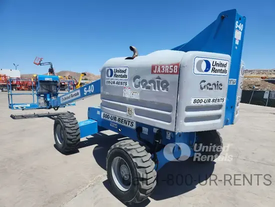 2017 Genie S-40