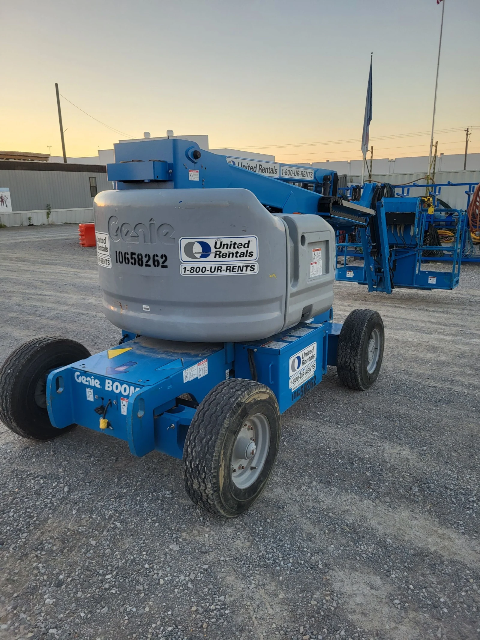 2017 Genie Z-45/25J DC Articulating