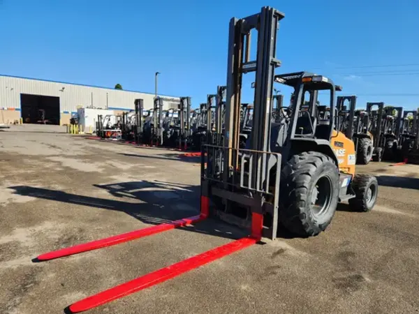 2021 Case 586H