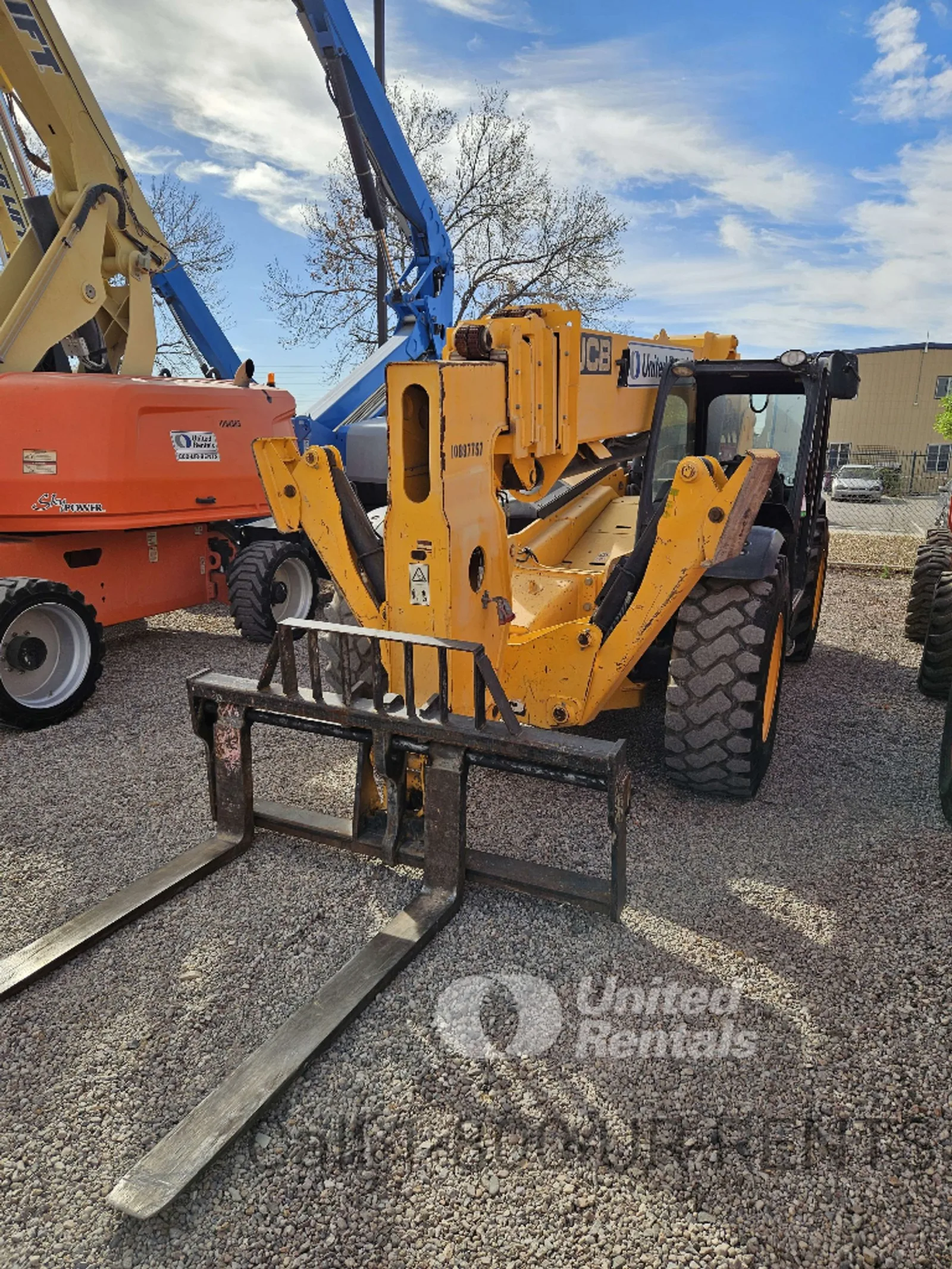 2019 JCB 510-56
