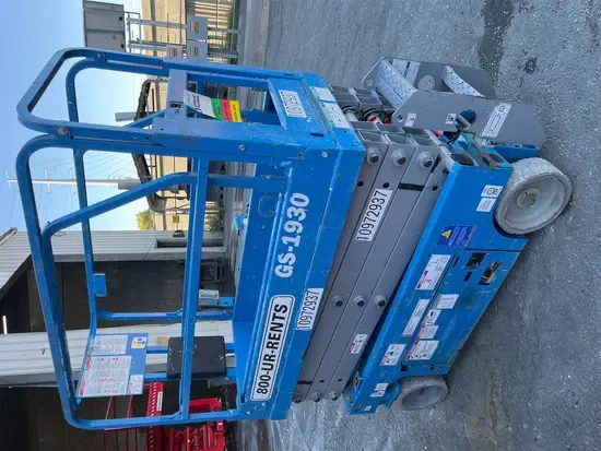 2019 Genie GS-1930