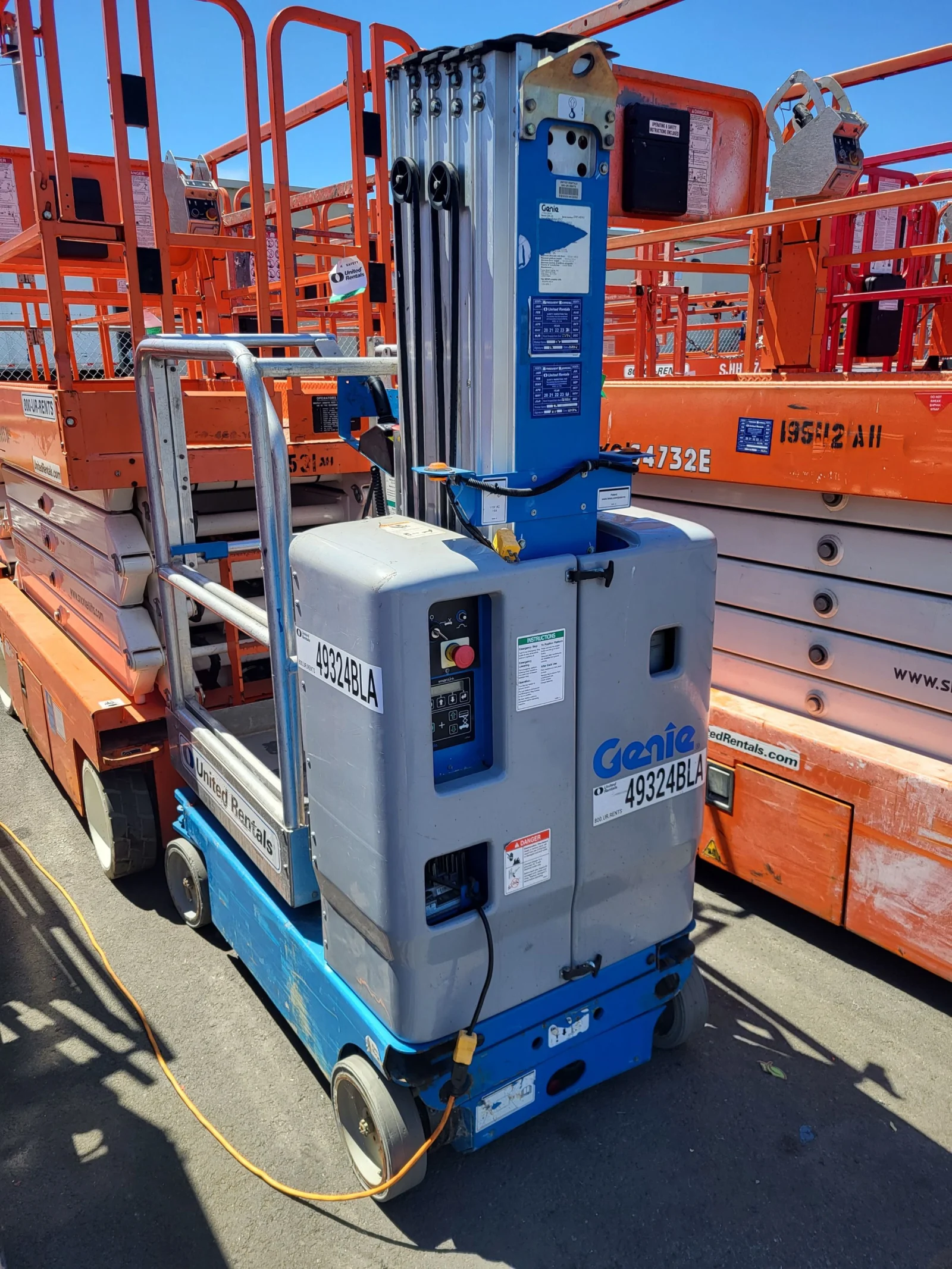 2017 Genie GR-20 Self-Propelled One-Person