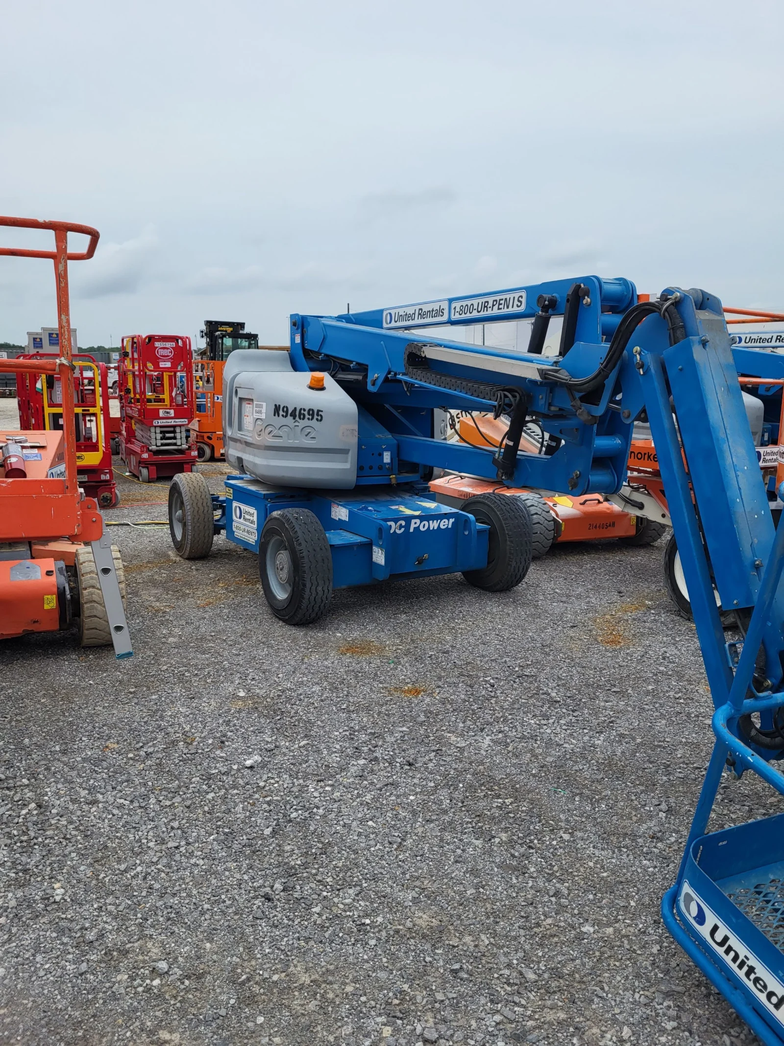 2016 Genie Z-45/25J DC Articulating