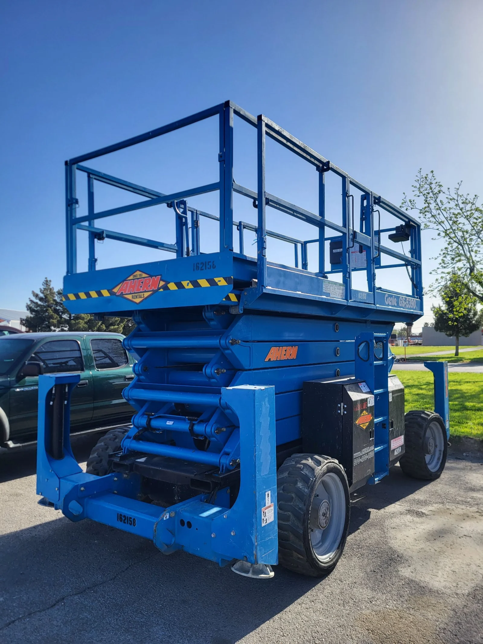 2016 Genie GS-5390-RT-Rough-Terrain