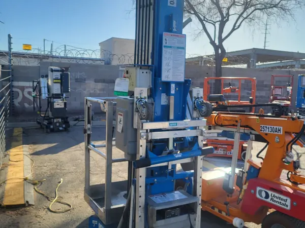 2018 Genie AWP-40SDC Pusharound