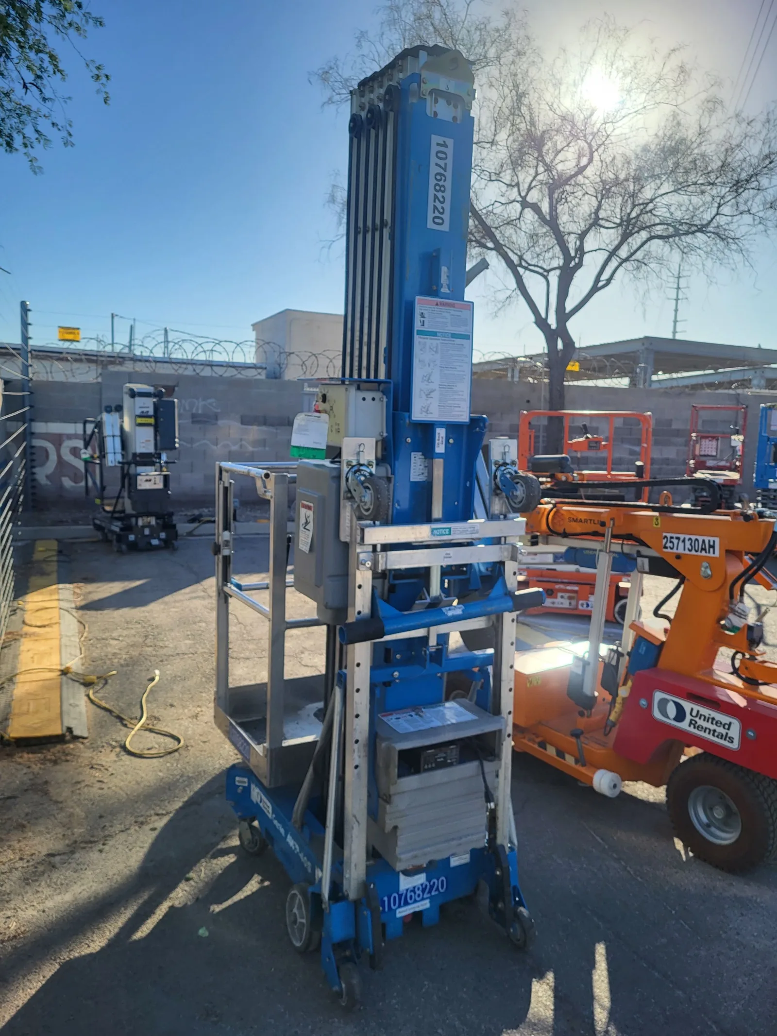 2018 Genie AWP-40SDC Pusharound