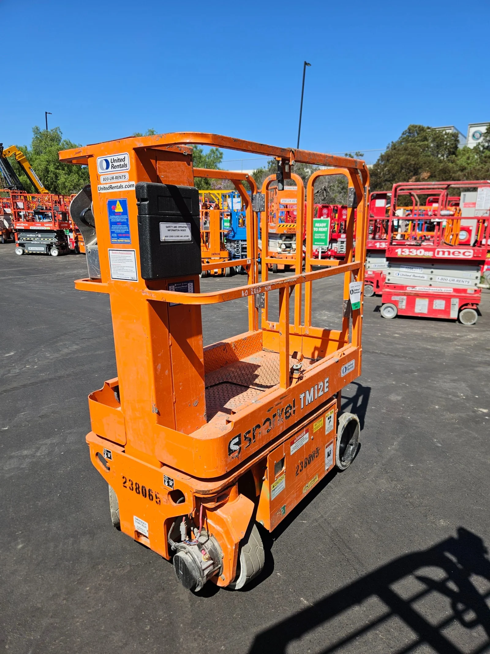 2019 Snorkel TM12E Self-Propelled One-Person