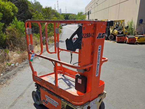 2019 JLG 1230ES Self-Propelled One-Person