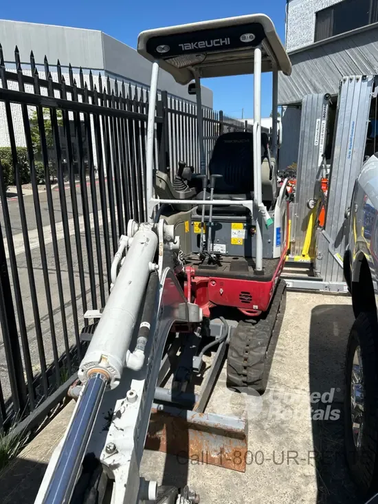 2023 Takeuchi TB20E