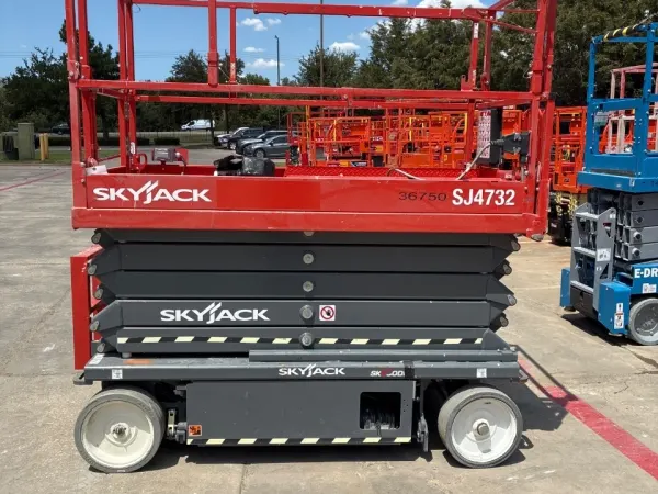 2023 Skyjack SJ4732