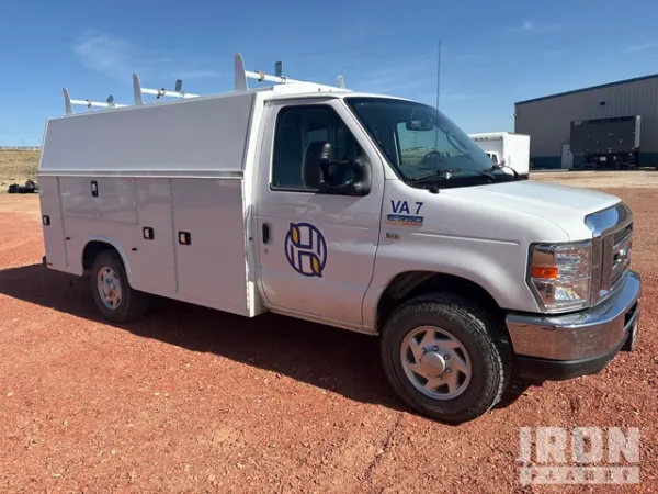 2019 Ford E-350