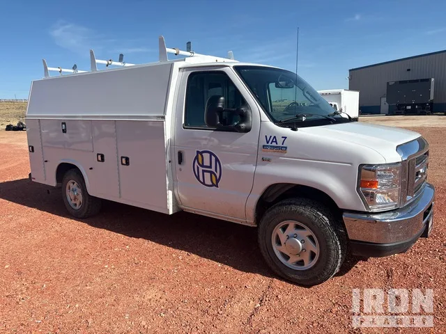 2019 Ford E-350