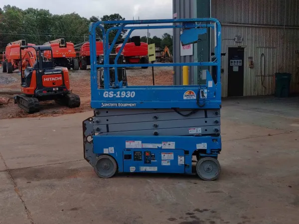 2019 Genie GS-1930