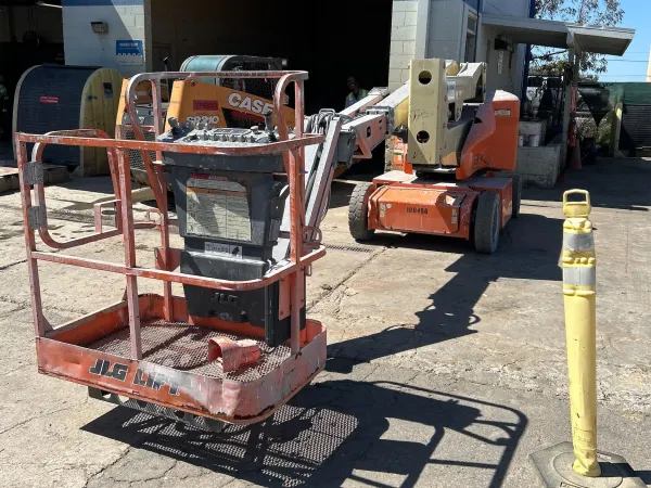 2016 JLG E400AJPN Articulating