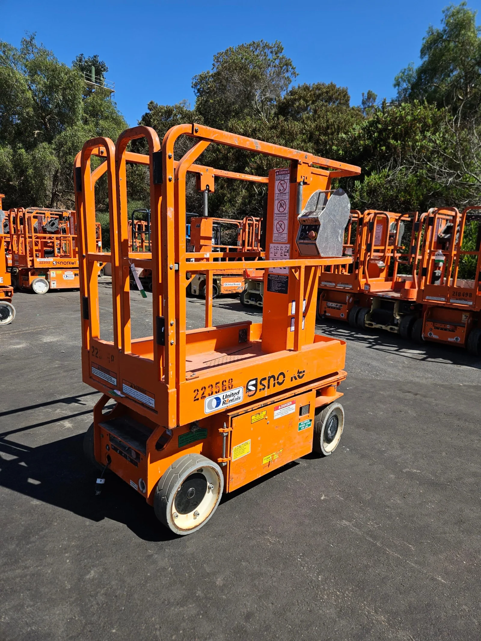 2019 Snorkel TM12E Self-Propelled One-Person