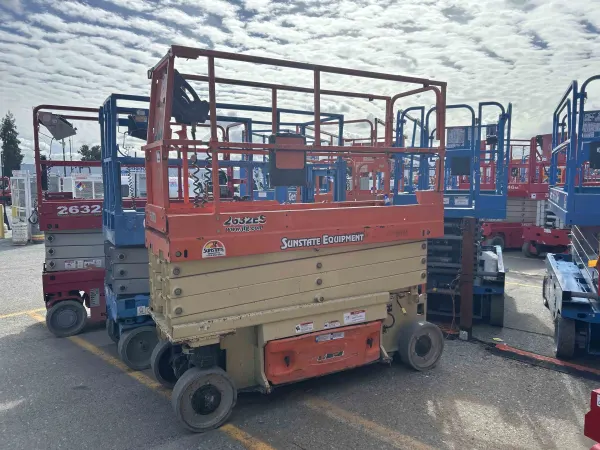 2015 JLG 2632ES