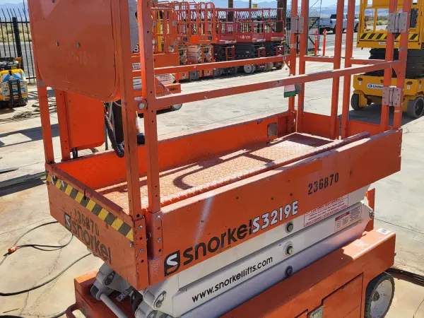 2019 Snorkel S3219E