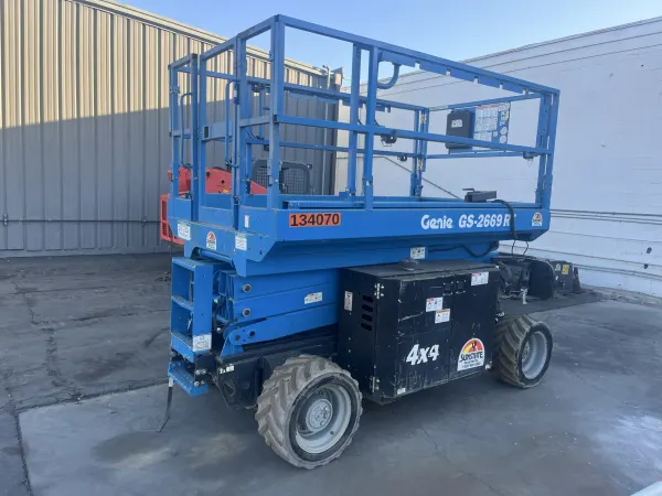 2014 Genie GS-2669 RT