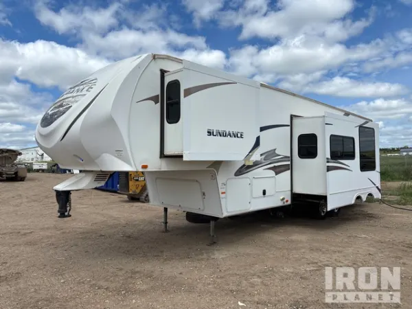 2011 Heartland Sundance 3300RLB