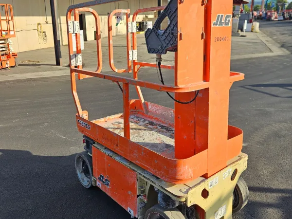 2018 JLG 1230ES Self-Propelled One-Person