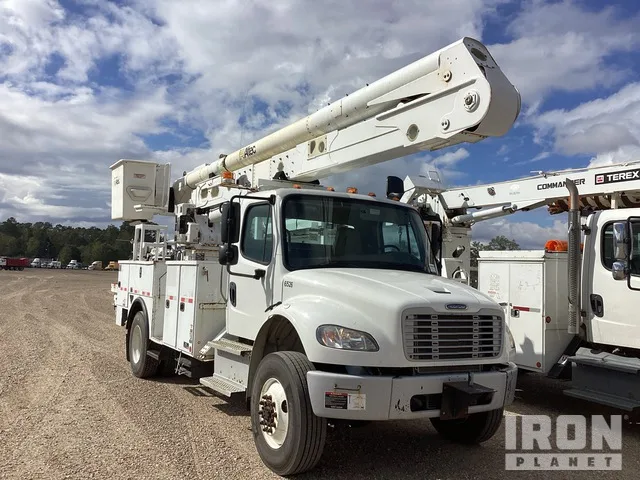 2019 Freightliner M2 106