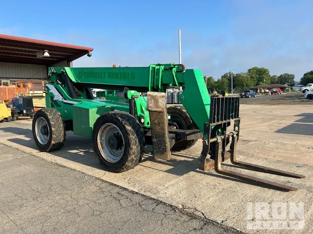 2012 JLG 10054