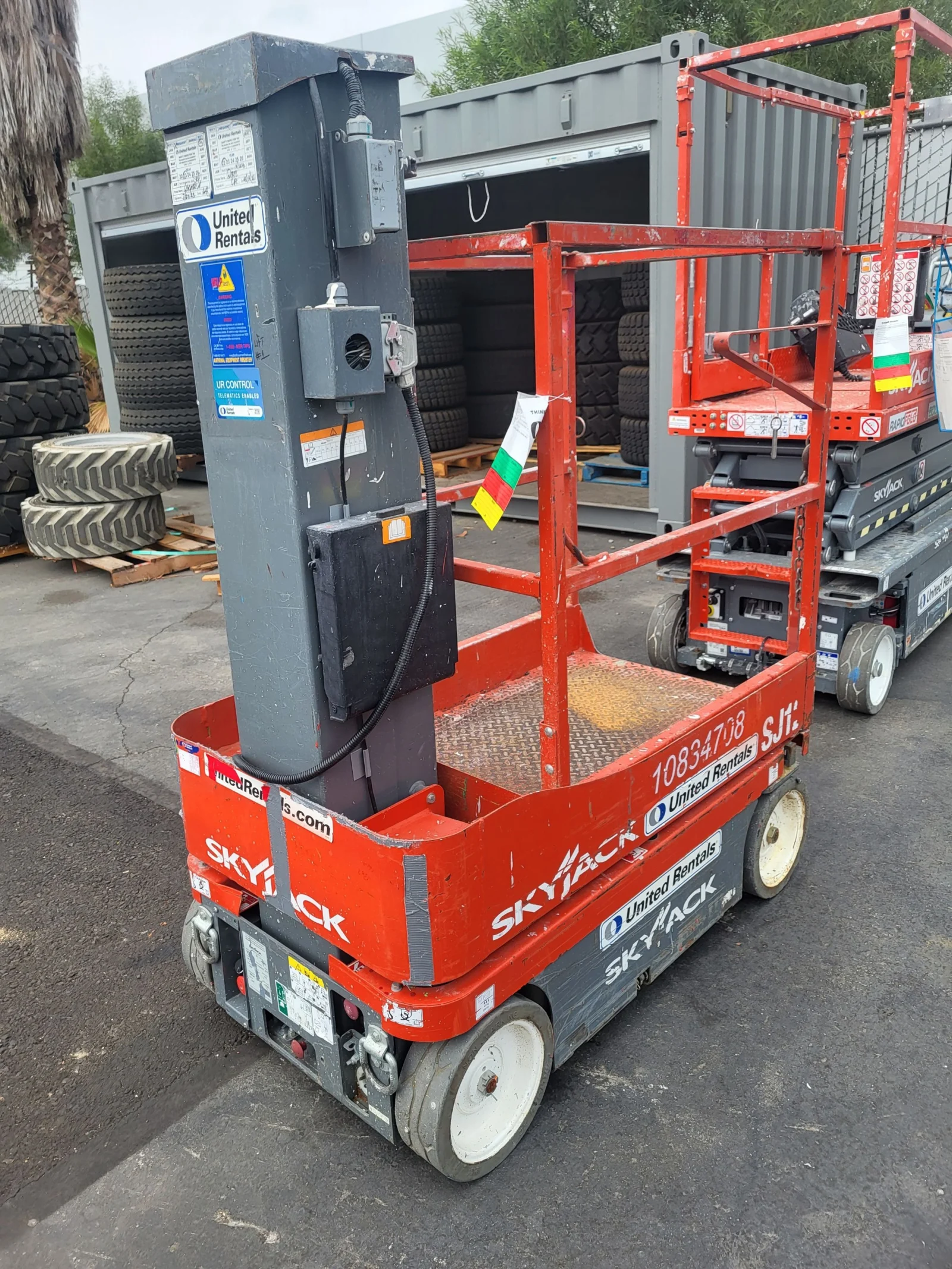 2018 Skyjack SJ12 Self-Propelled One-Person