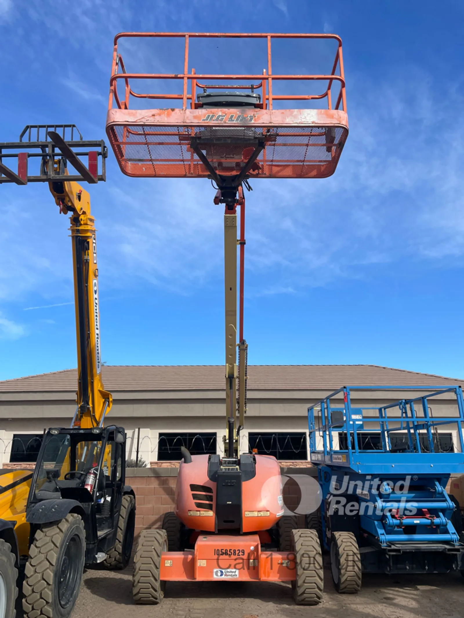 2017 JLG 600AJ Articulating