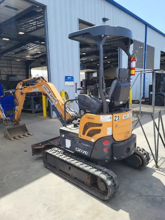 2020 Case CX17C