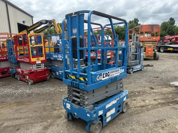 2020 Genie GS-1330m