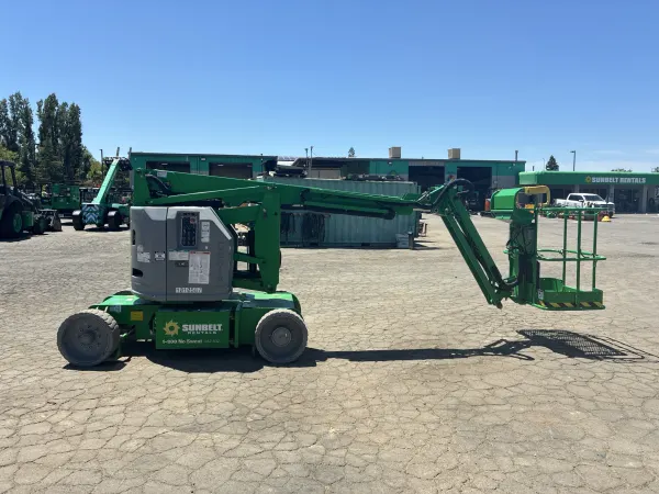 2017 Genie Z-34/22N