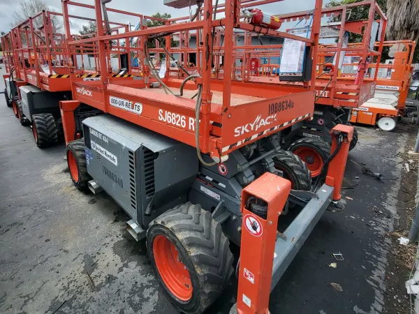 2019 Skyjack SJ6826RT Rough Terrain