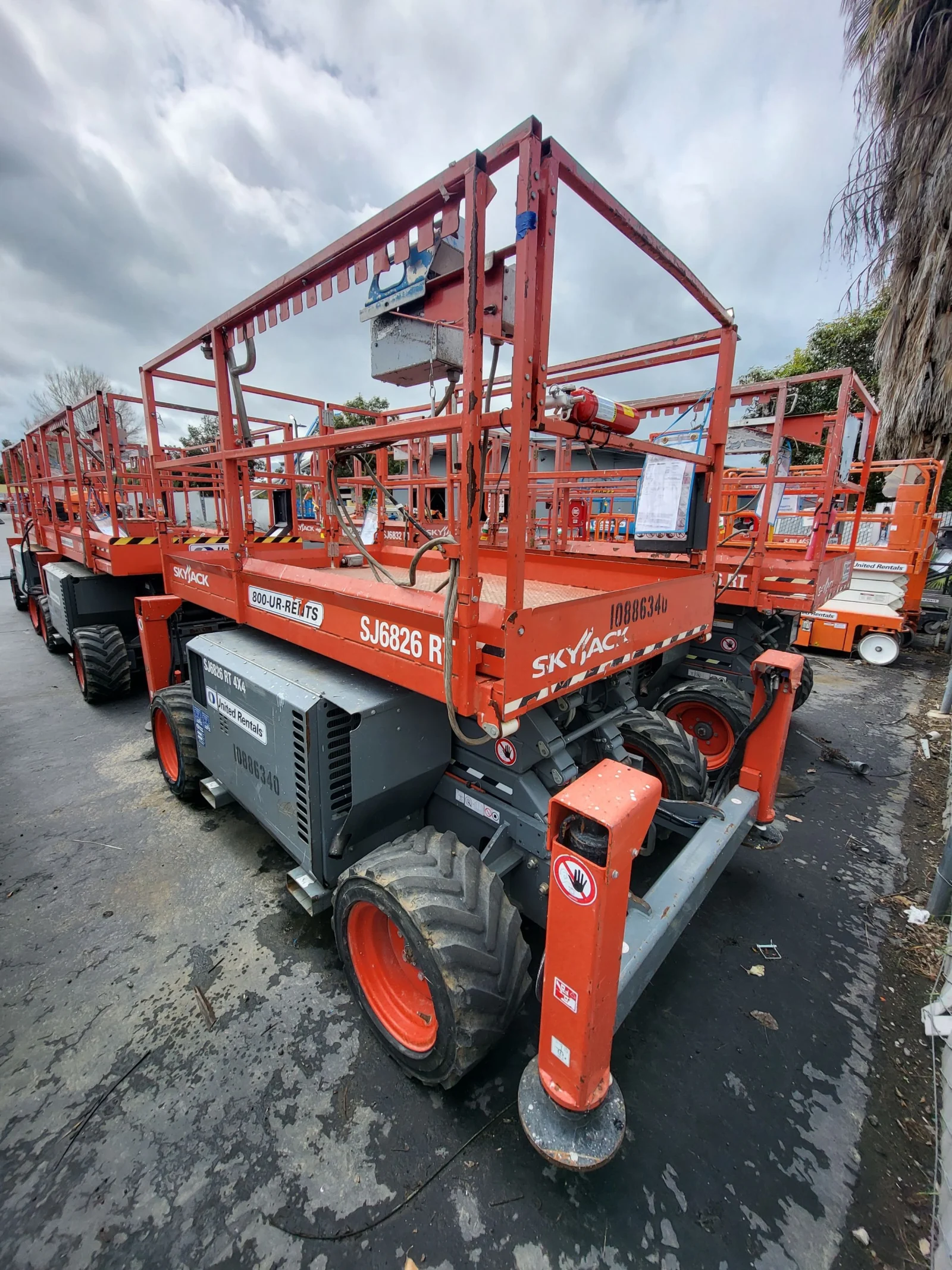2019 Skyjack SJ6826RT Rough Terrain