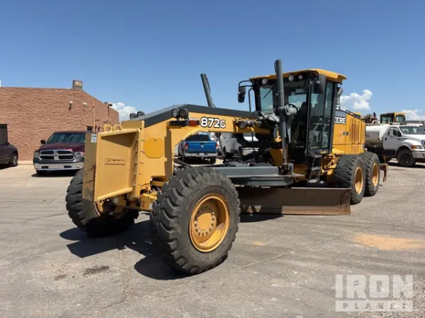 2013 John Deere 872G