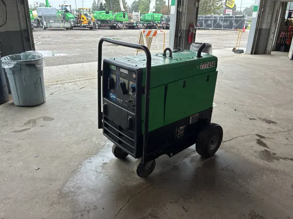 2015 Miller Bobcat 250NT