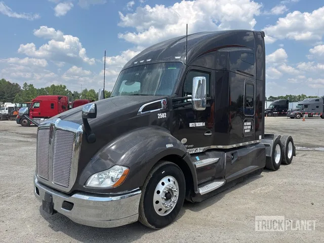 2021 Kenworth T680