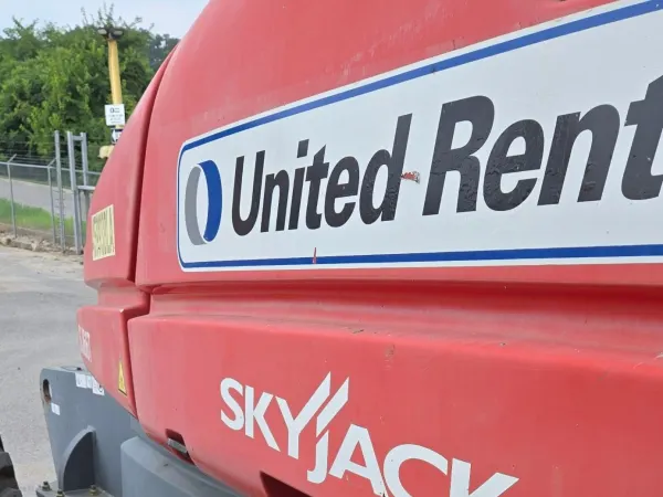 2017 Skyjack SJ66T