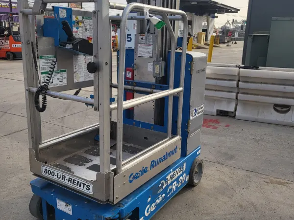 2018 Genie GR-20 Self-Propelled One-Person