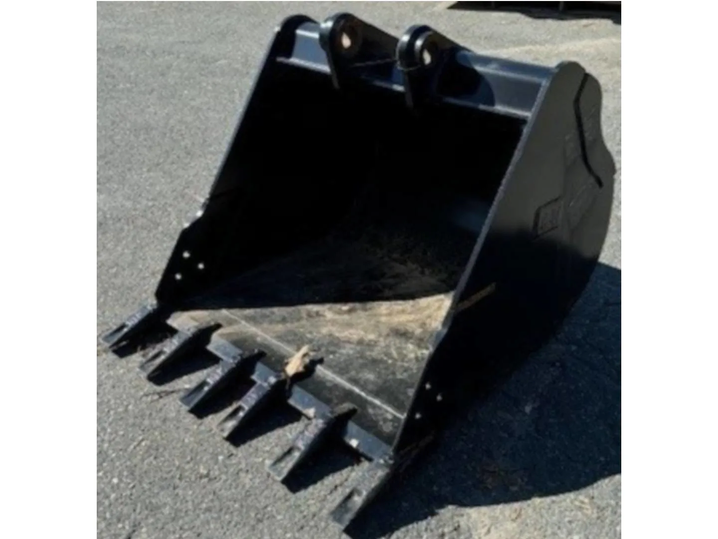 2022 Caterpillar 310 42" HEAVY DUTY BUCKET