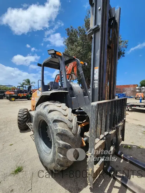 2021 Case 586H