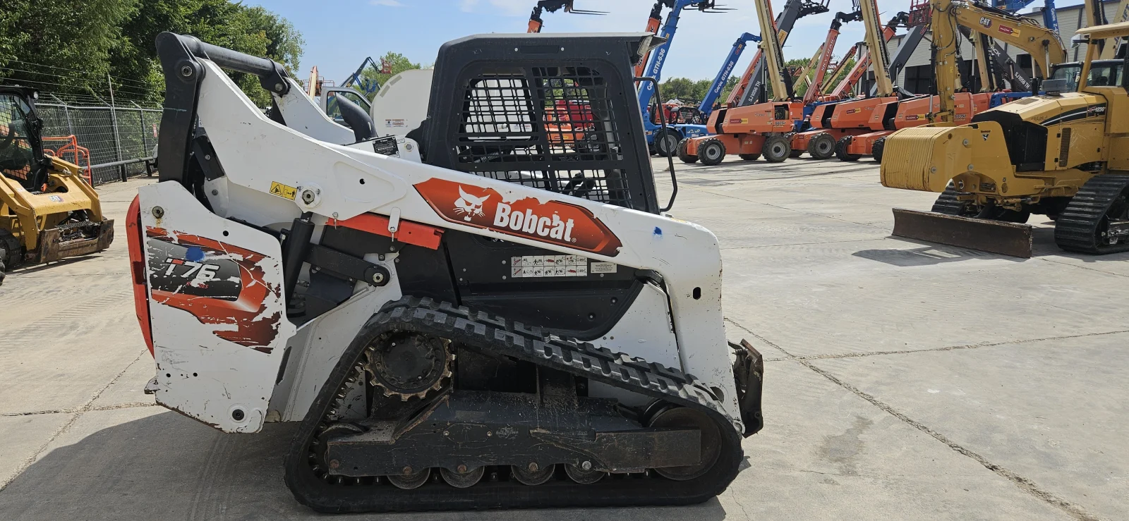 2021 Bobcat T76