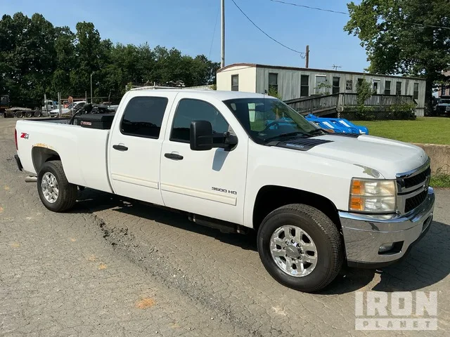2011 Chevrolet 3500 HD